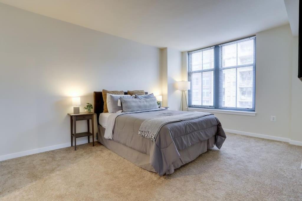 Fantastic 2 Bedroom Condo At Pentagon City Arlington Eksteriør billede