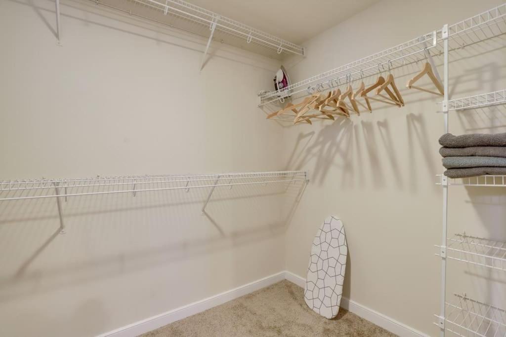 Fantastic 2 Bedroom Condo At Pentagon City Arlington Eksteriør billede