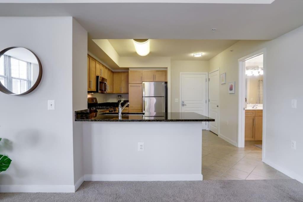 Fantastic 2 Bedroom Condo At Pentagon City Arlington Eksteriør billede