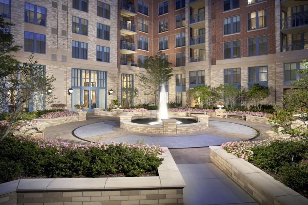Fantastic 2 Bedroom Condo At Pentagon City Arlington Eksteriør billede